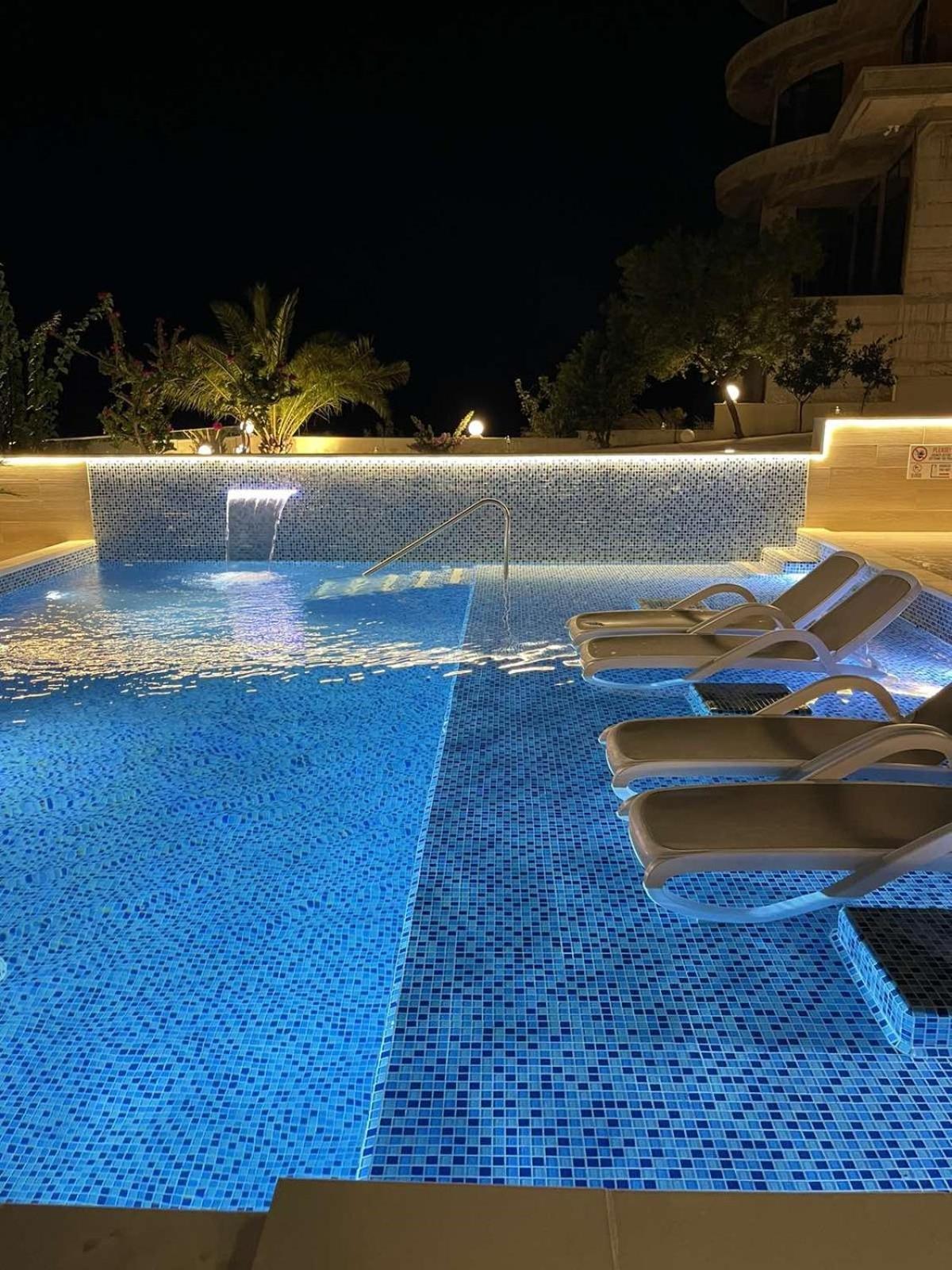 Apartments D'Hermes Ulcinj Kültér fotó